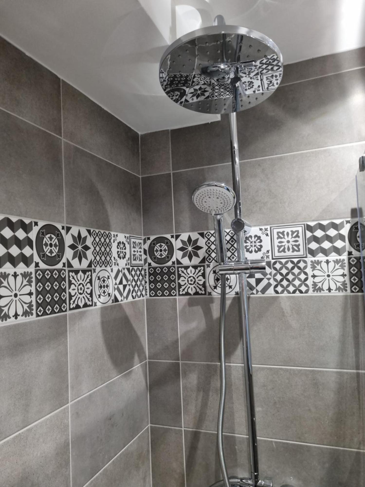 Superbe T2 Tout Confort 3 Etoiles, Entierement Renove Avec Piscine, Parking, Clim, Wifi, Netflix Ла Гранде-Моте Екстериор снимка